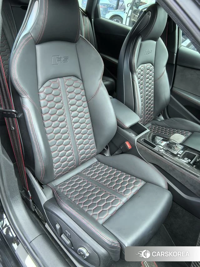 Audi RS 4 2022 Черный из Китая, фото 2
