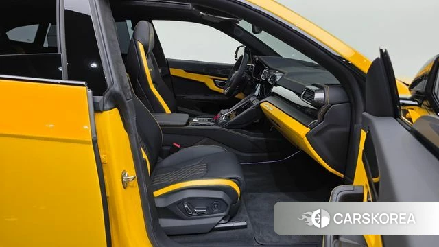 Lamborghini Urus 2024 Желтый из Кореи, фото 2