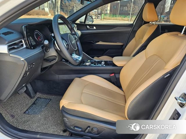 Kia K5 3rd generation 2023 Белый из Кореи, фото 2