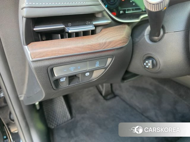 Genesis Electrified G80 (RG3) 2023 Черный из Кореи, фото 2