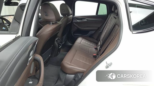 BMW X4 (G02) 2025 Белый из Кореи, фото 2