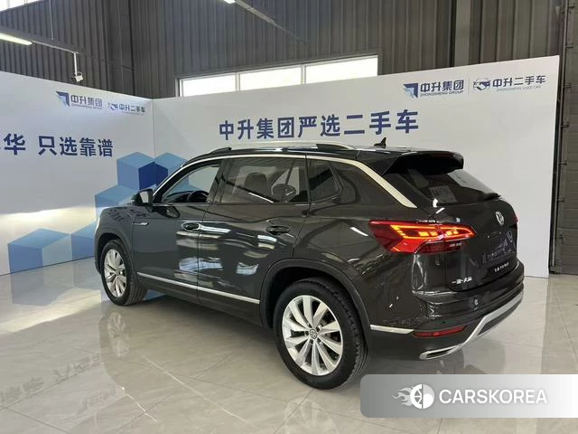 Volkswagen Tanyue 2021 Черный из Китая, фото 2