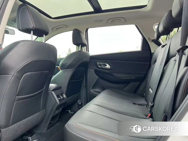 Changan X7 PLUS 2022 Белый из Китая, фото 2