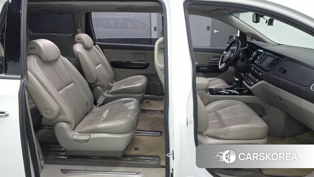 Kia The New Carnival 2018 Белый из Кореи, фото 2