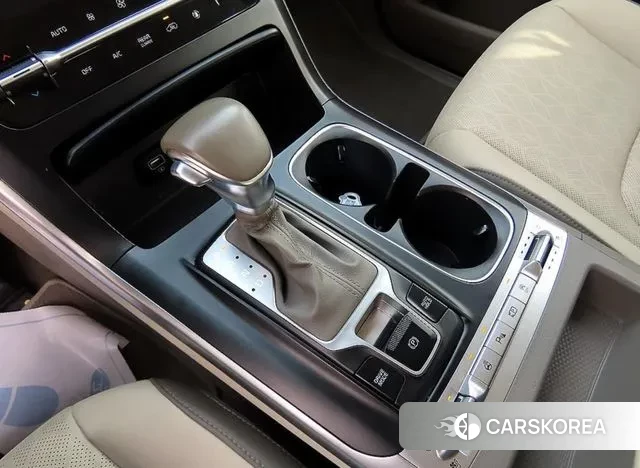 Kia Carnival 4th generation 2020 Белый из Кореи, фото 2