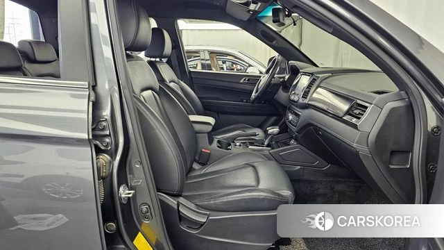 Ssangyong The New Rexton Sports Cannes 2022 Серый из Кореи, фото 2