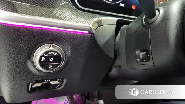 Mercedes-Benz C-Class W206 2026 Белый из Кореи, фото 2