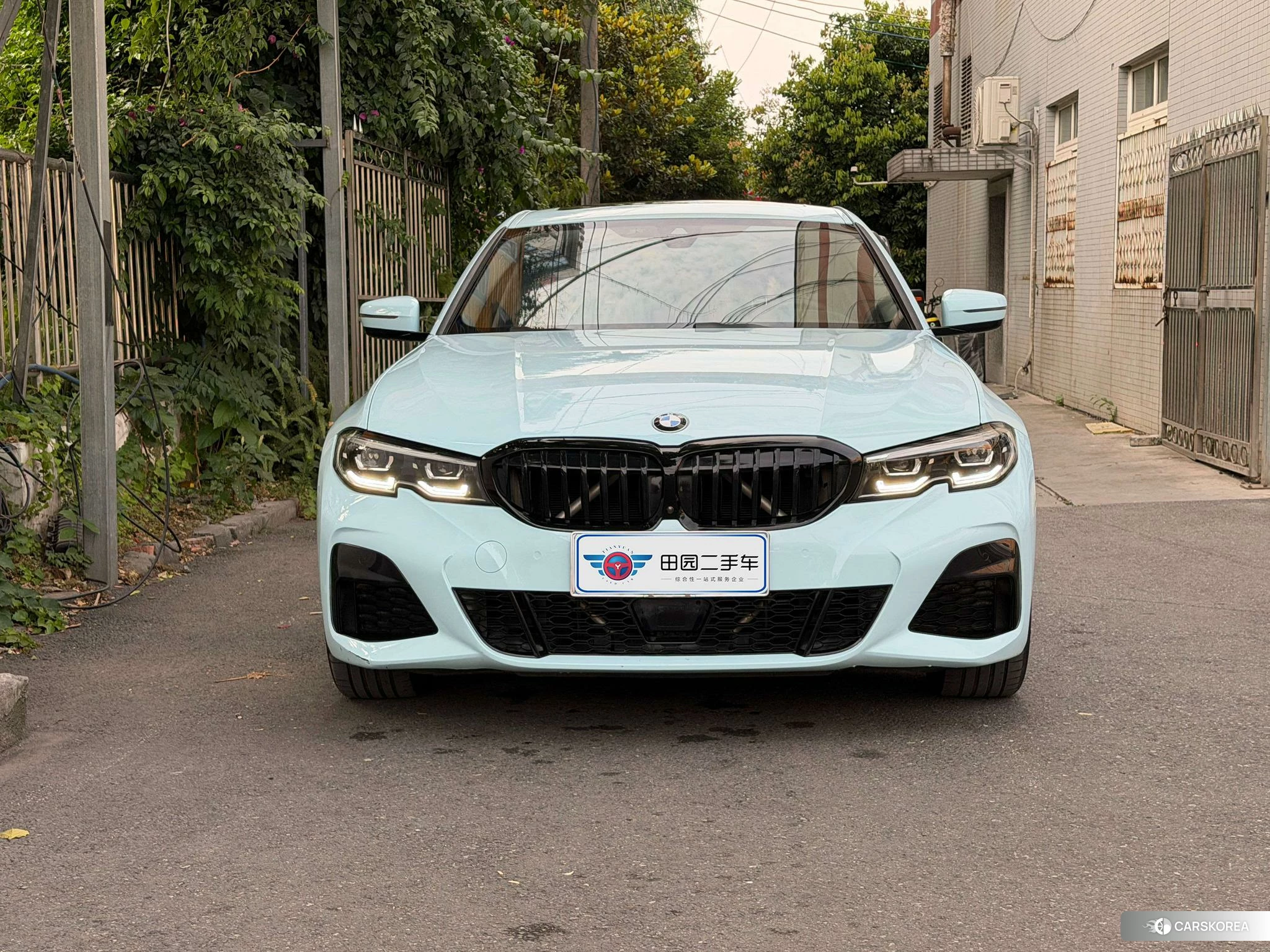 BMW 3 series 2019 Синий из Китая, фото 2