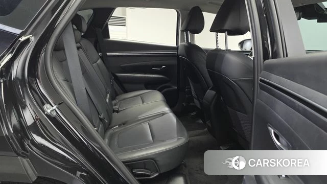 Hyundai Tucson (NX4) 2021 Черный из Кореи, фото 2