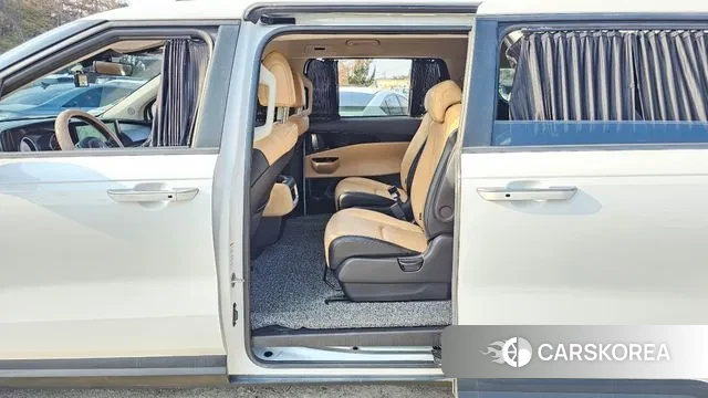 Kia Carnival 4th generation 2021 Белый из Кореи, фото 2