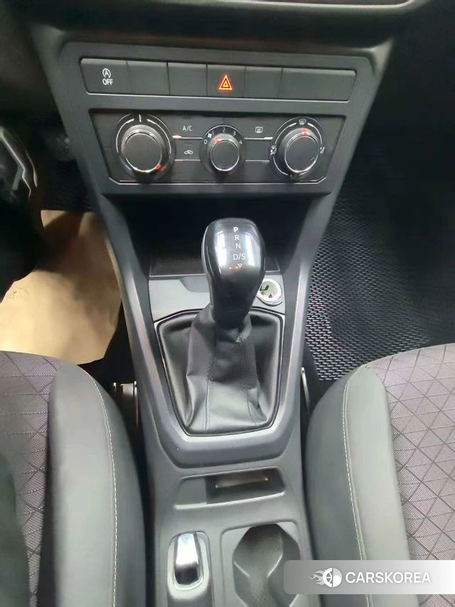 Volkswagen Tu Kai 2023 Белый из Китая, фото 2