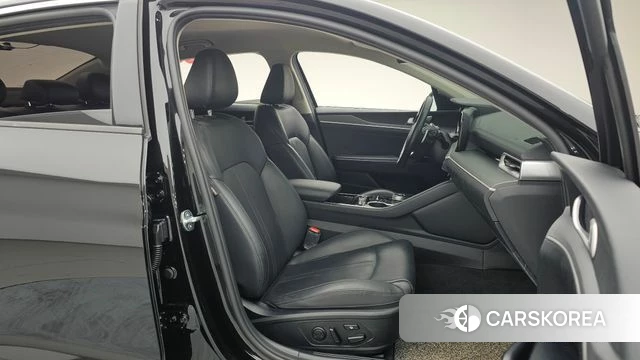 Kia K5 3rd generation 2022 Черный из Кореи, фото 2