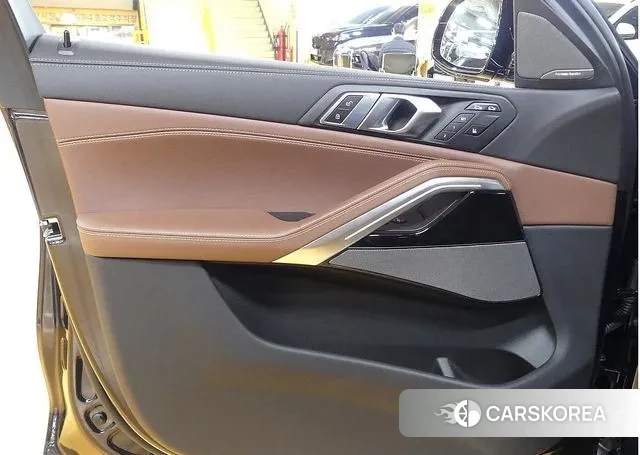 BMW X6 (G06) 2025 Синий из Кореи, фото 2