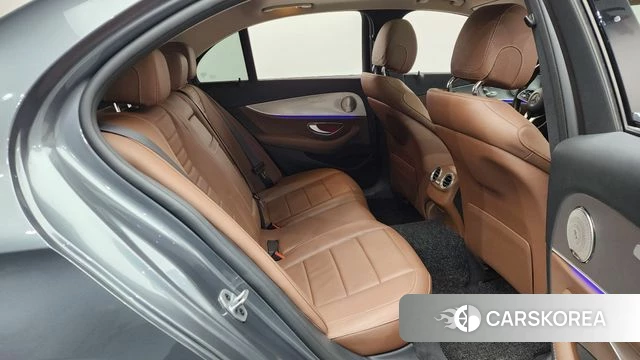 Mercedes-Benz E-Class W213 2019 Серый из Кореи, фото 2