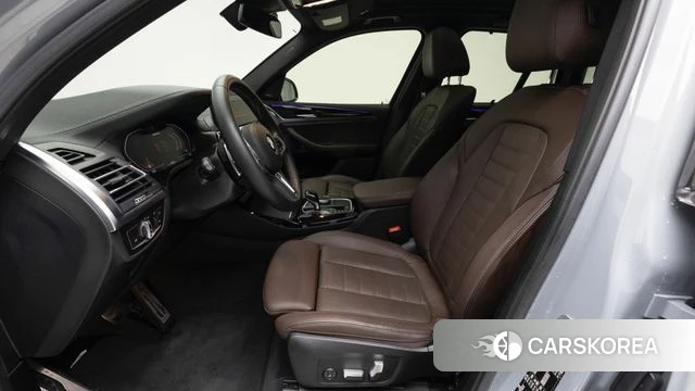 BMW X3 (G01) 2023 Цвет галактики из Кореи, фото 2