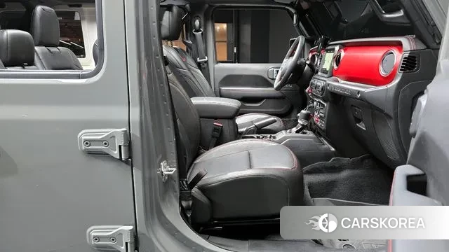 Jeep Wrangler (JL) 2023 Серебристо-серый из Кореи, фото 2