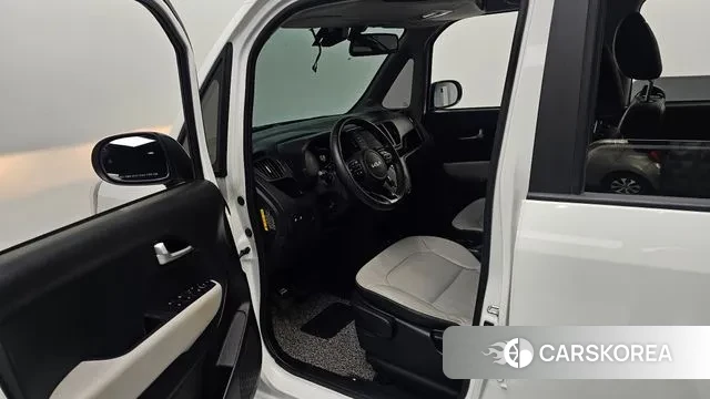 Kia The New Kia Ray 2023 Белый из Кореи, фото 2