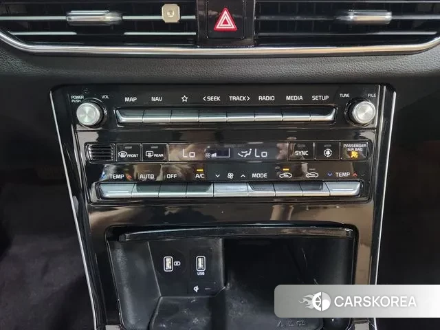 Kia K7 Premier 2020 Черный из Кореи, фото 2