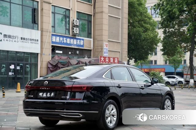 Volkswagen Passat 2024 Черный из Китая, фото 2