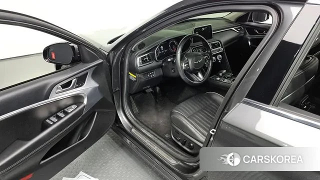 Genesis G70 id 3494212 из Кореи 2