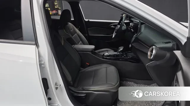 Chevrolet (GM Daewoo) Trax Crossover 2023 Белый из Кореи, фото 2