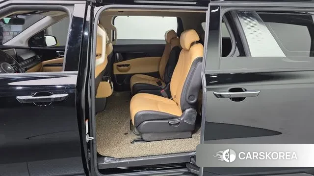 Kia Carnival 4th generation 2020 Черный из Кореи, фото 2
