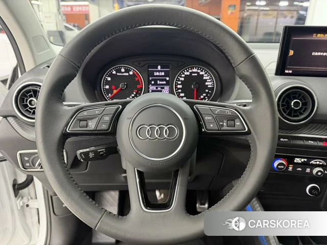 Audi Q2L 2021 Белый из Китая, фото 2