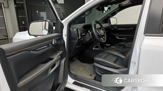 Ford Ranger 4th Generation 2023 Белый из Кореи, фото 2