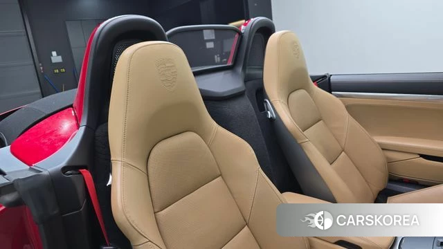 Porsche 718 Boxster 2018 Красный из Кореи, фото 2