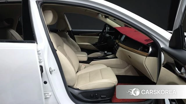 Kia Come New K7 2018 Белый из Кореи, фото 2