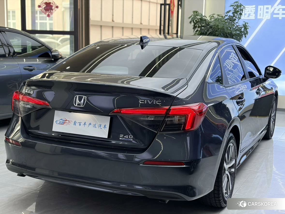 Honda Civic 2023 Темно-серый из Китая, фото 2