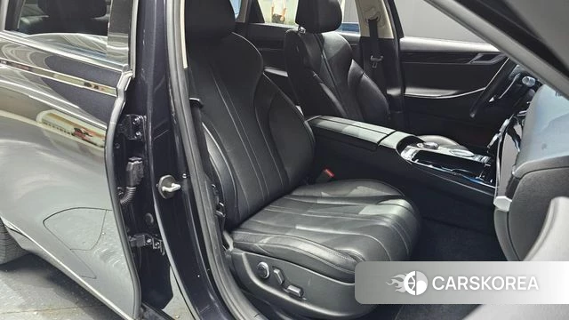 Genesis G80 (RG3) 2020 Черный из Кореи, фото 2