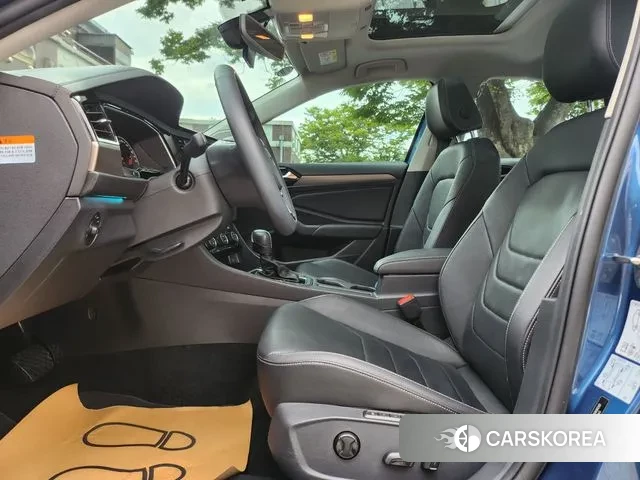 Volkswagen 7th Generation of Jetta 2020 Синий из Кореи, фото 2