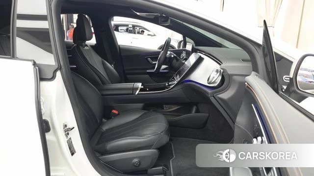 Mercedes-Benz EQE V295 2023 Белый из Кореи, фото 2