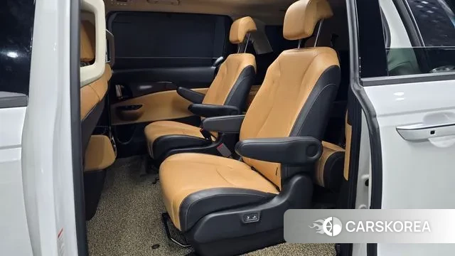 Kia Carnival 4th generation 2021 Белый из Кореи, фото 2