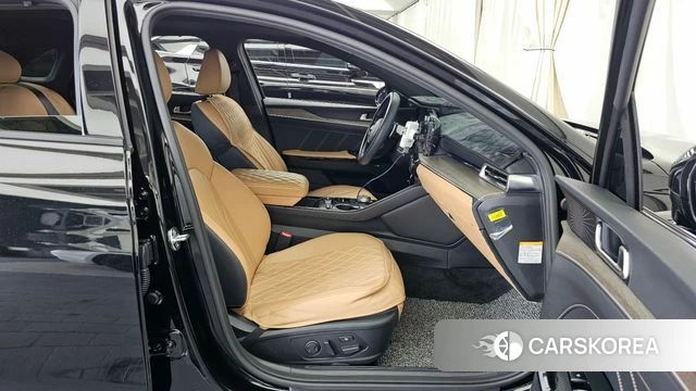Kia K5 Hybrid 3rd Generation 2023 Черный из Кореи, фото 2
