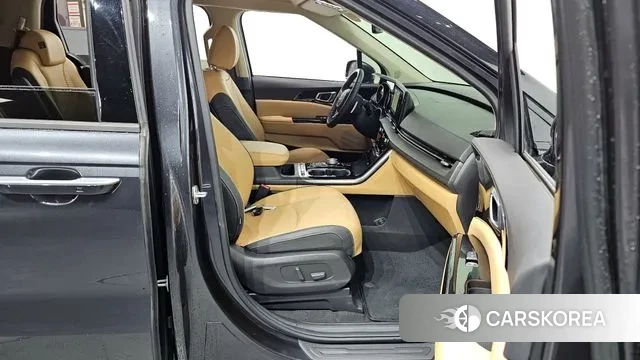 Kia Carnival 4th generation 2022 Серый из Кореи, фото 2