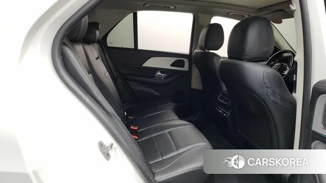 Mercedes-Benz GLE-Class W167 2021 Белый из Кореи, фото 2