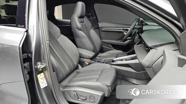 Audi A3 (8Y) 2025 Серый из Кореи, фото 2