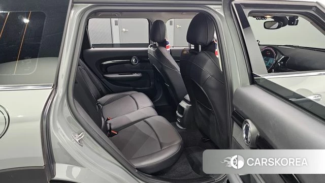 Mini Cooper Clubman 2022 Серебристо-серый из Кореи, фото 2