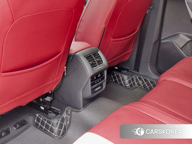 Volkswagen Tanyue 2024 Белый из Китая, фото 2