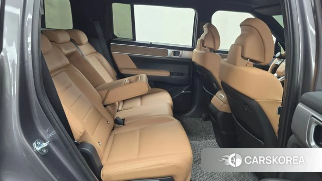 Hyundai Santa Fe (MX5) 2023 Серый из Кореи, фото 2