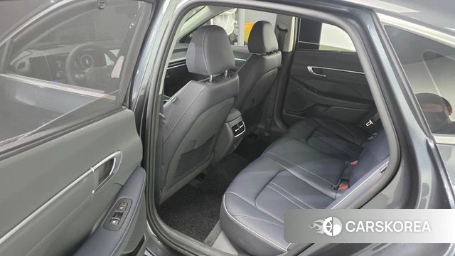 Hyundai Sonata D Edge (DN8) 2026 Серый из Кореи, фото 2