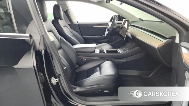 Tesla Model 3 2022 Черный из Кореи, фото 2