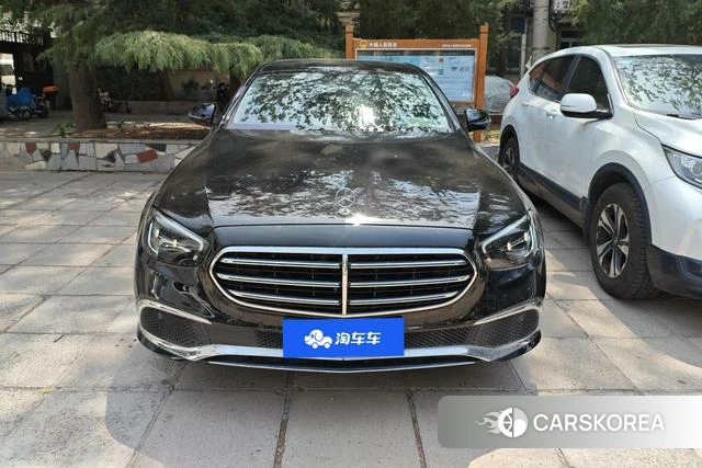 Mercedes-Benz E-class 2023 Черный из Китая, фото 2