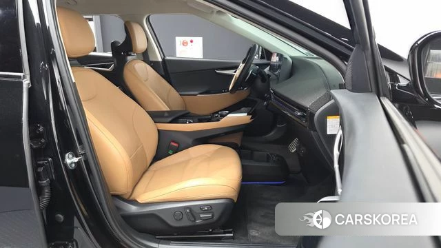 Kia EV6 2023 Черный из Кореи, фото 2