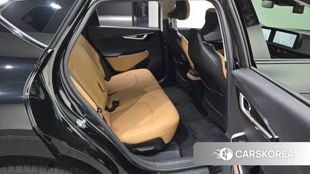 Kia EV6 2023 Черный из Кореи, фото 2
