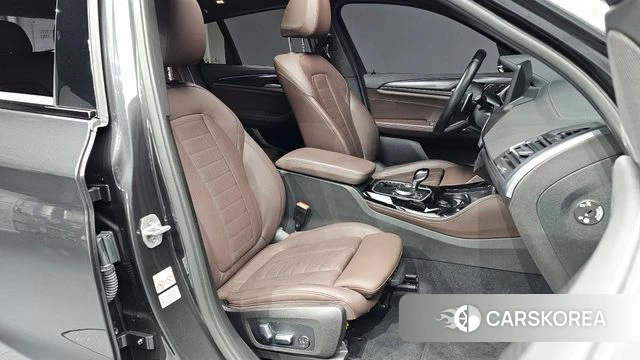 BMW X4 (G02) 2023 Серый из Кореи, фото 2