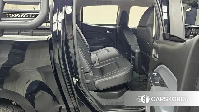 Chevrolet (GM Daewoo) Real New Colorado 2021 Черный из Кореи, фото 2