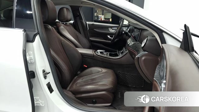 Mercedes-Benz CLS-Class C257 2019 Белый из Кореи, фото 2